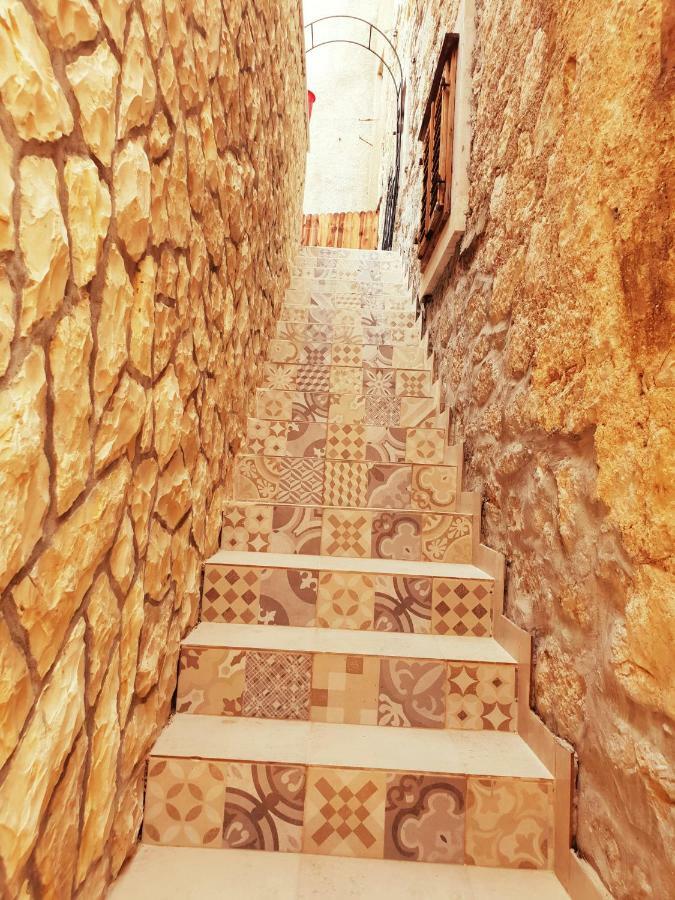 Eximia Novigrad * Novigrad (Dalmatia)